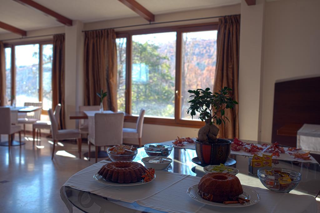 Hotel Veltsi フロリナ エクステリア 写真